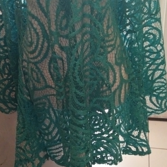 🆕NWT Teal Cover up/Lace Shirt w/undershirt - Picture 3 of 12